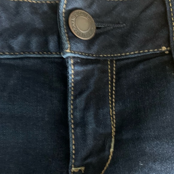 American Eagle Dark Blue Wash Super Stretch Skinny Jeans - Picture 6 of 9